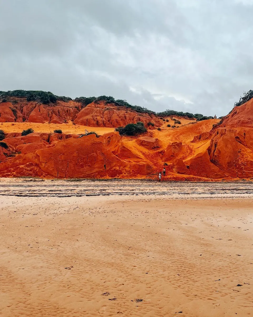 Red Dunes of Vilanculo — The red dunes of Vilankulo