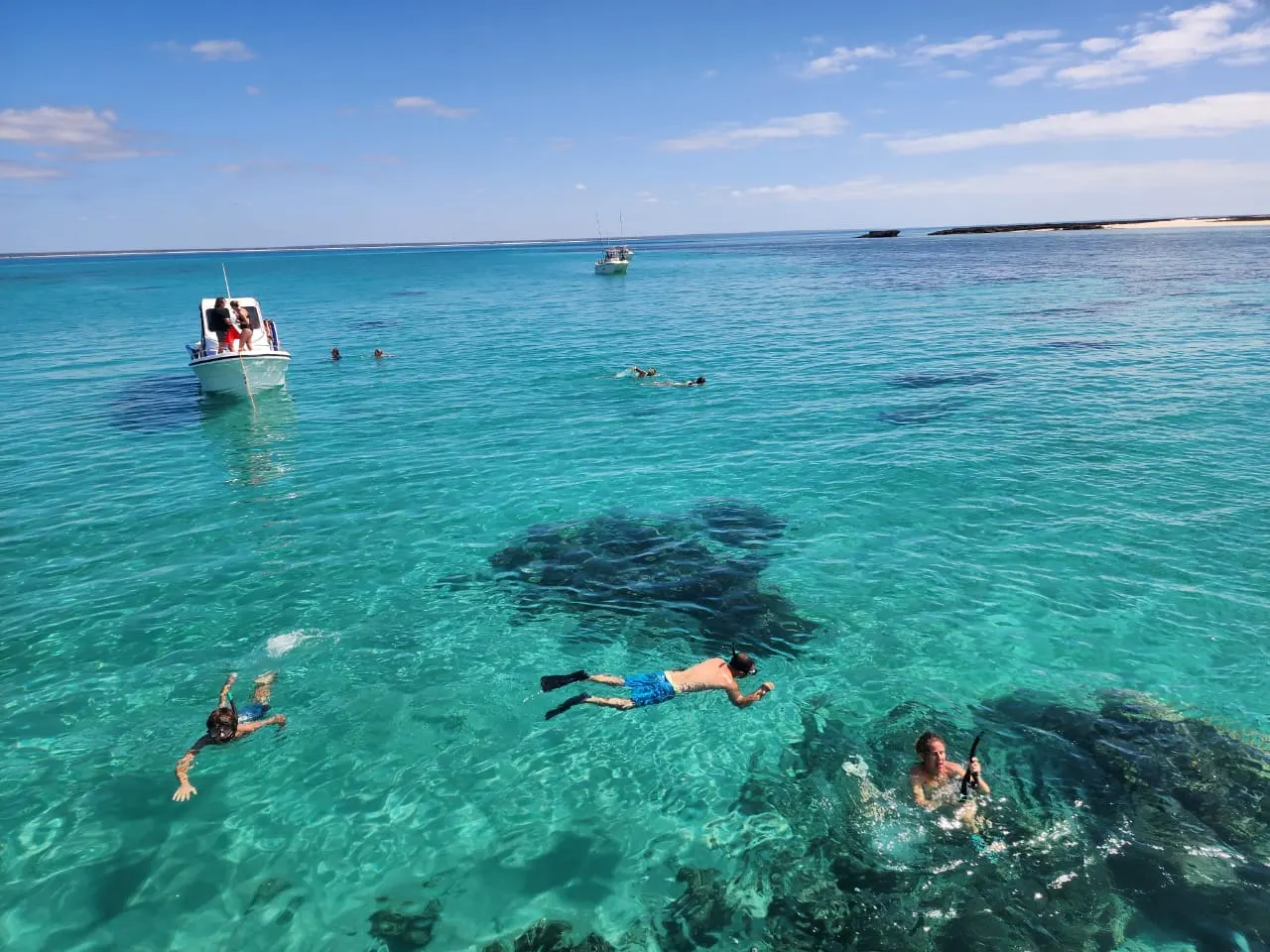 Bazaruto Archipelago excursion — Group snorkelling over the reef