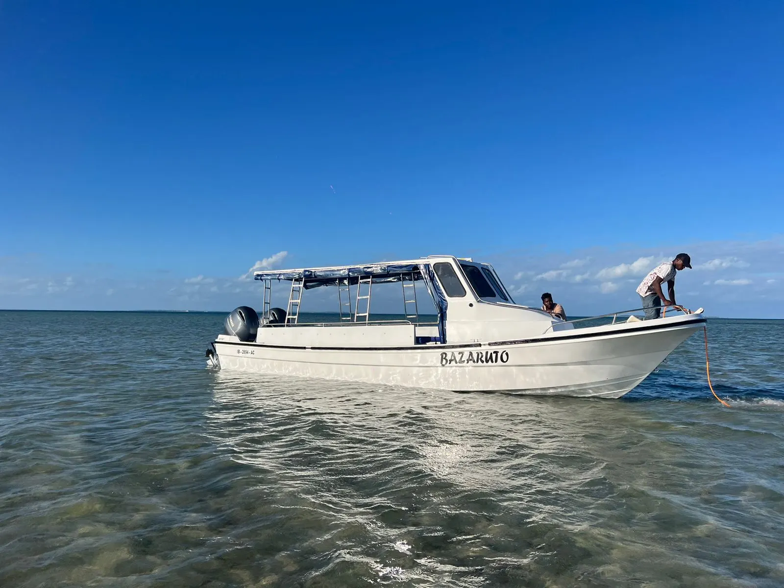 Transfers in Vilanculos - The Bazaruto boat, for the island transfer